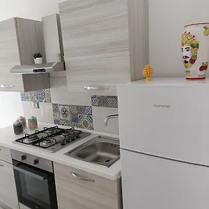 https://nel-cuore-di-catania.catania-hotels.net